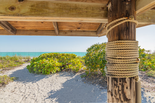 Vacation Home Rental Agency «Kingfisher Vacations», reviews and photos, 2402 Palm Ridge Rd #1, Sanibel, FL 33957, USA