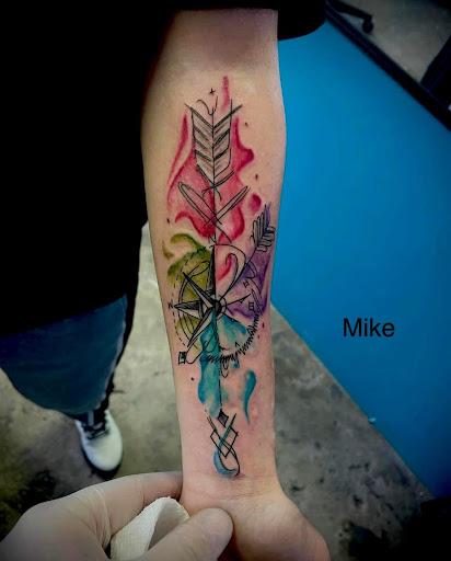 Explore traditional forearm tattoo ideas, creative tattoo ideas in Warsaw, available at Empire Ink