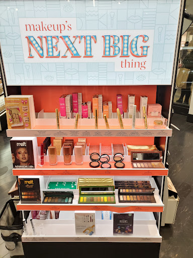 Cosmetics Store «SEPHORA», reviews and photos, 26300 Cedar Rd #1110, Beachwood, OH 44122, USA