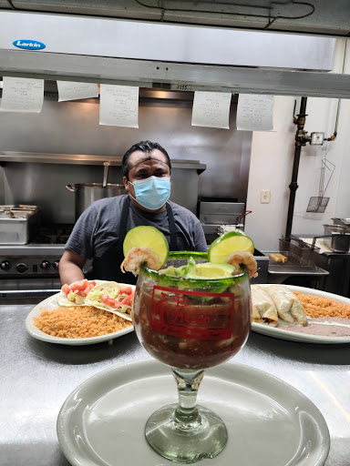 Shopping Mall «Village North Shopping Center», reviews and photos, 2440 N Lebanon St, Lebanon, IN 46052, USA