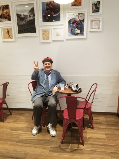 Ice Cream Shop «Häagen-Dazs® Ice Cream Shop», reviews and photos, 22 E Ridgewood Ave, Ridgewood, NJ 07450, USA