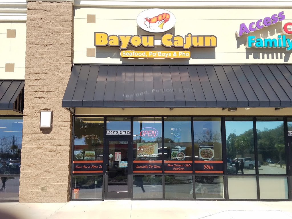 Bayou Cajun Seafood, Po'boys & Pho 32526