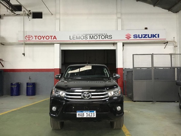 LEMOS MOTORS SRL Servicio Oficial TOYOTA y SUZUKI - Taller de reparación de automóviles