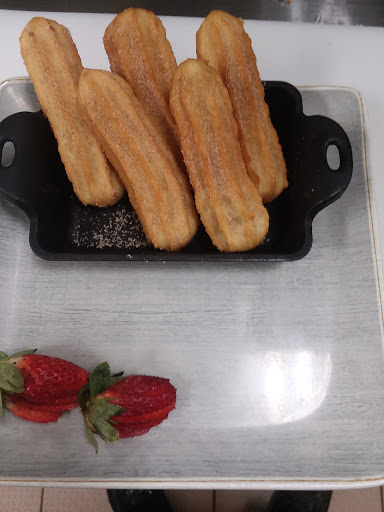 Movie Theater «AMC Dine-In Holly Springs 9», reviews and photos, 320 Grand Hill Pl, Holly Springs, NC 27540, USA