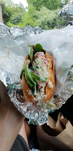 Seafood Market «Metropolitan Seafood & Gourmet», reviews and photos, 1320 US-22, Lebanon, NJ 08833, USA