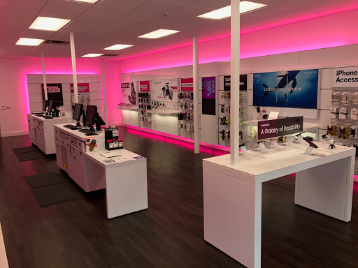 Cell Phone Store «T-Mobile», reviews and photos, 2082 Nevada City Hwy, Grass Valley, CA 95945, USA