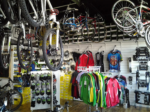 Bicycle Store «ballwin schwinn», reviews and photos, 15340 Manchester Rd, Ellisville, MO 63011, USA