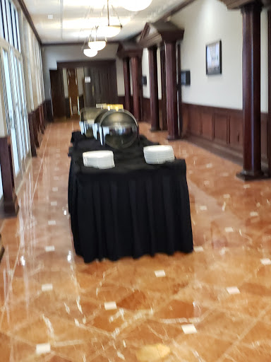 Steak House «Eighteen at the Radisson», reviews and photos, 668 W 5th St, Covington, KY 41011, USA