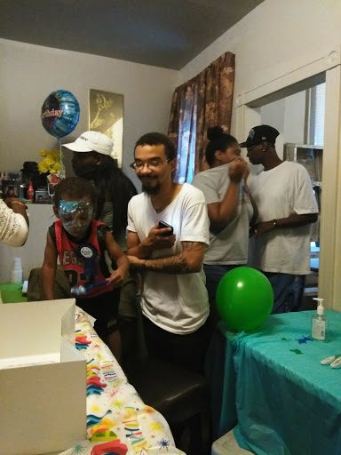 Used Car Dealer «Rockland Auto Sales», reviews and photos, 4852 N 5th St, Philadelphia, PA 19120, USA