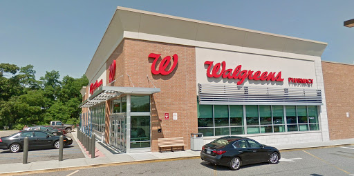 Walgreens, 655 E Main St, East Patchogue, NY 11772, USA, 