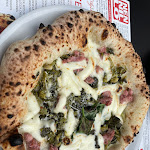 Photo n°1 de l'avis de Martina. fait le 05/05/2023 à 18:40 sur le  Nennillo - Poppelsdorf à Bonn