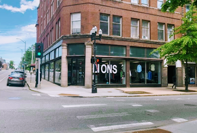 Lions Boutique