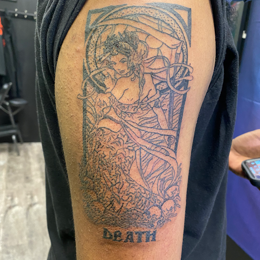 Find zelda triforce tattoo ideas for your next unique tattoo in Waldorf at Hypnotique Ink