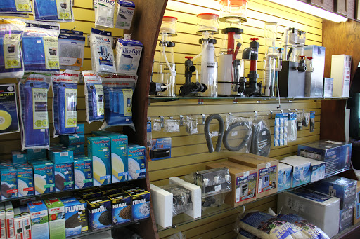 Tropical Fish Store «Optimum Aquarium», reviews and photos, 840 Ernest W Barrett Pkwy NW #700, Kennesaw, GA 30144, USA