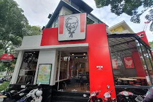 KFC Phạm Ngọc Thạch image