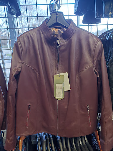 Leather Coats Store «SUNSET LEATHER», reviews and photos, 101 Airport Rd, Hartford, CT 06114, USA