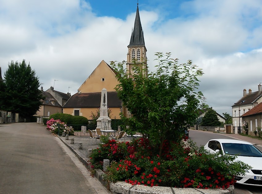 Bar du Centre à Magny (Yonne 89)