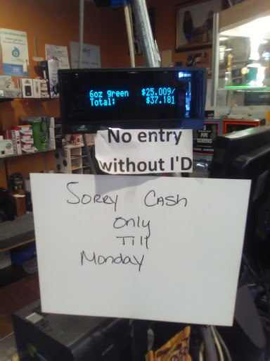 Tobacco Shop «A Hidden Smoke Shop», reviews and photos, 3613 S Military Trail, Lake Worth, FL 33463, USA