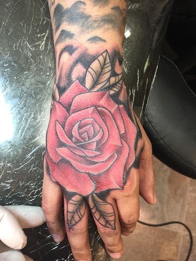 Tattoo Shop «Indelible Ink Tattoo Studio 2.0», reviews and photos, 1163 Pleasant St, Fall River, MA 02723, USA