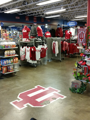 Book Store «T.I.S. College Bookstore», reviews and photos, 1302 E 3rd St, Bloomington, IN 47401, USA