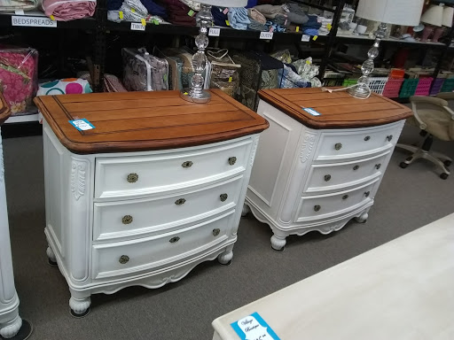 Thrift Store «Village Thrift», reviews and photos, 830 N Apollo Blvd, Melbourne, FL 32935, USA