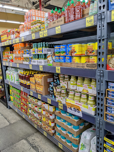 Grocery Store «Grocery Outlet Bargain Market», reviews and photos, 15625 NE 8th St, Bellevue, WA 98008, USA