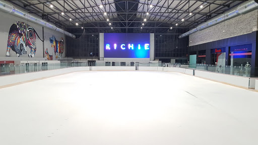 Pista de patinaje sobre hielo en Puebla