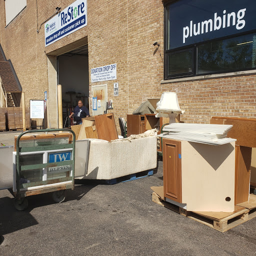 Building Materials Store «Habitat For Humanity ReStore Elgin», reviews and photos, 800 N State St, Elgin, IL 60123, USA
