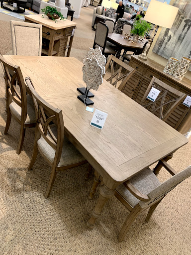 Furniture Store «Havertys Furniture», reviews and photos, 4510 Mitchellville Rd, Bowie, MD 20716, USA