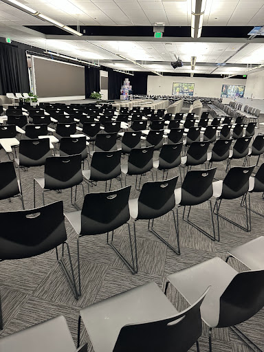 Plug and Play Tech Center image