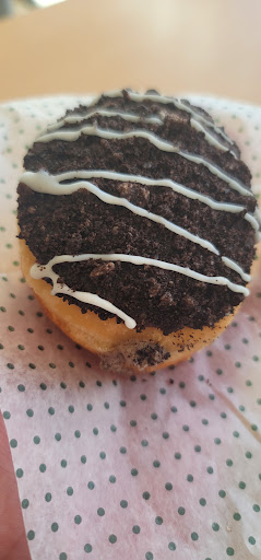 Bakery «Krispy Kreme Doughnuts», reviews and photos, 6627 San Dario Ave, Laredo, TX 78041, USA