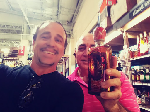 Shopping Mall «Arena Shops», reviews and photos, 14750 Biscayne Blvd, North Miami, FL 33181, USA