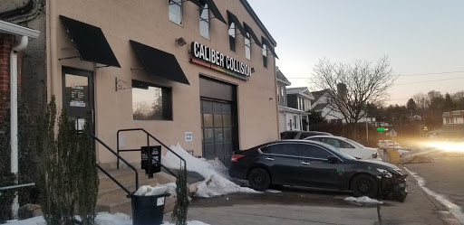 Auto Body Shop «Caliber Collision», reviews and photos, 332 Iona Ave, Narberth, PA 19072, USA