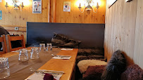 Atmosphère du Restaurant Alpine Tavern à Les Gets - n°7