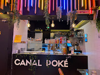 Atmosphère du Restaurant hawaïen Canal Poké - Pigalle à Paris - n°4
