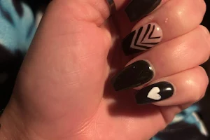 Simply Nails image