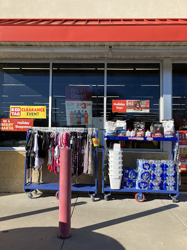 FAMILY DOLLAR, 3707 N Dixie Hwy, Monroe, MI 48162, USA, 