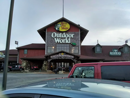 Sporting Goods Store «Bass Pro Shops», reviews and photos, 6425 Daniel Burnham Dr, Portage, IN 46368, USA