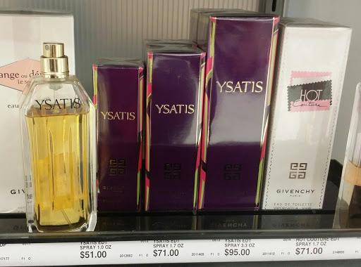 Hair Salon «Ulta Beauty», reviews and photos, 1696 Carl D. Silver Parkway, Fredericksburg, VA 22404, USA