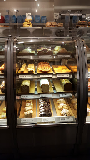 Shopping Mall «Water Tower Place», reviews and photos, 835 N Michigan Ave, Chicago, IL 60611, USA