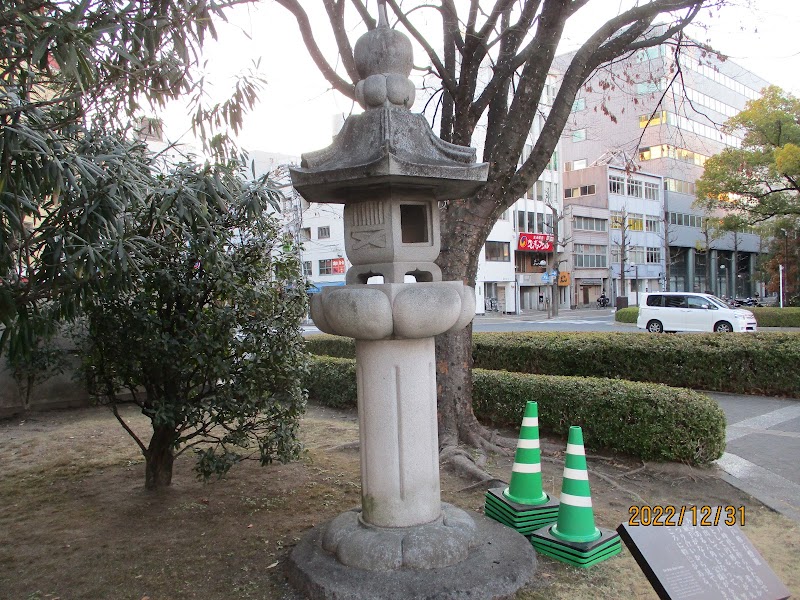 江戸形石灯籠