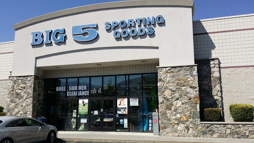 Sporting Goods Store «Big 5 Sporting Goods», reviews and photos, 132 I-15 Frontage Rd, Centerville, UT 84014, USA