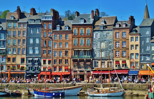 Naturogite honfleur homme de bois à Honfleur