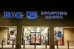 Big 5 Sporting Goods image