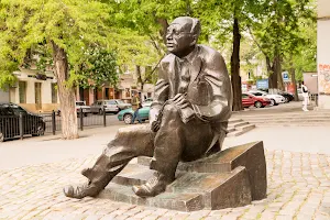 Monument to Isaac Babel image