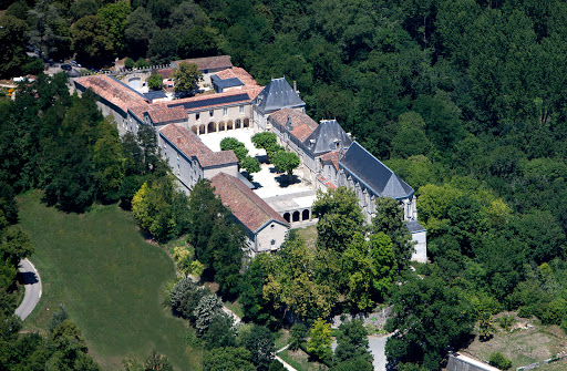 Rural Institute Of Education And Guidance Des Charentes I.r.e.o à VAL-DE-COGNAC, Charente