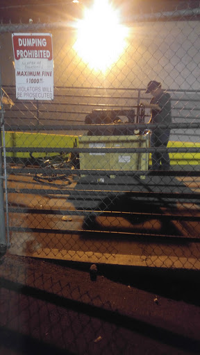 Non-Profit Organization «Southern Oregon Goodwill Retail Store», reviews and photos