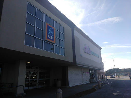 Supermarket «ALDI», reviews and photos, 5524 W Colonial Dr b, Orlando, FL 32808, USA