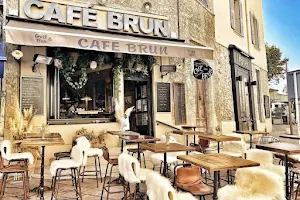 Le Cafe Brun image