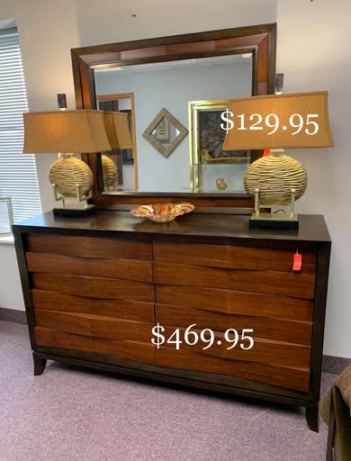 Thrift Store «Transitional Treasures», reviews and photos, 601 Towpath Rd e, Broadview Heights, OH 44147, USA